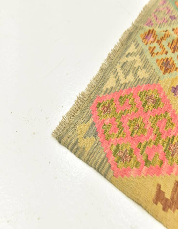 Detail image of  3' 4 x 5'  Hand Woven Kilim Maymana Wool Rug