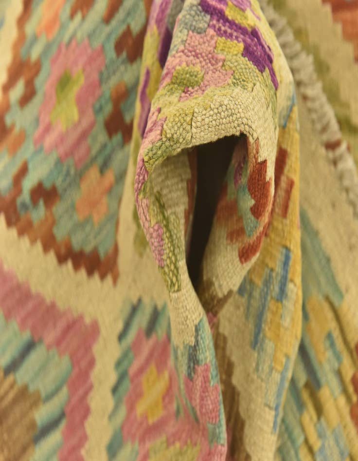 Detail image of  3' 2 x 4' 9  Hand Woven Kilim Maymana Wool Rug