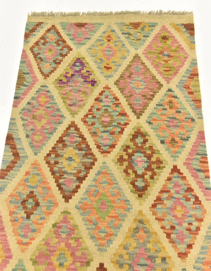 Detail image of  3' 2 x 4' 9  Hand Woven Kilim Maymana Wool Rug