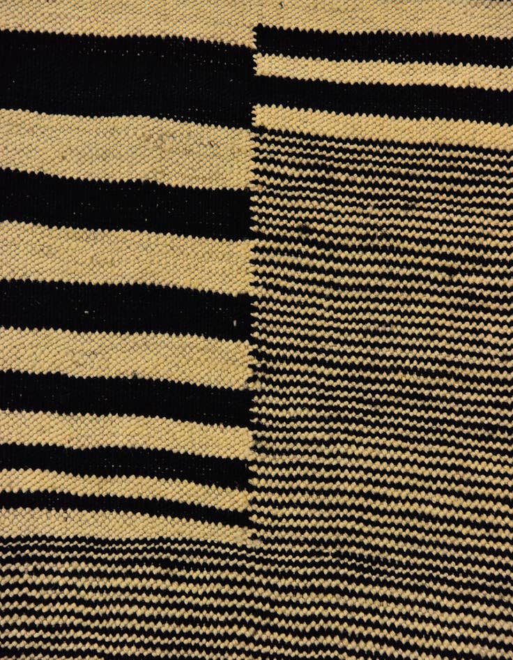 Detail image of  6' x 7' 7  Hand Woven Kilim Modern Wool Rug