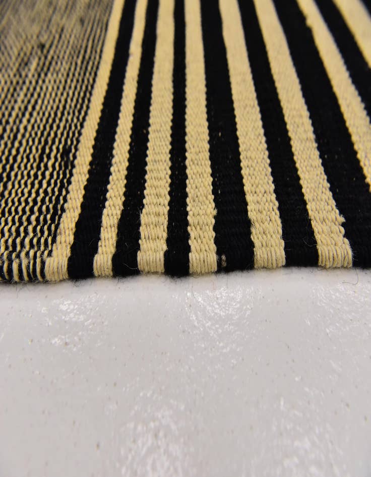 Detail image of  6' x 7' 7  Hand Woven Kilim Modern Wool Rug