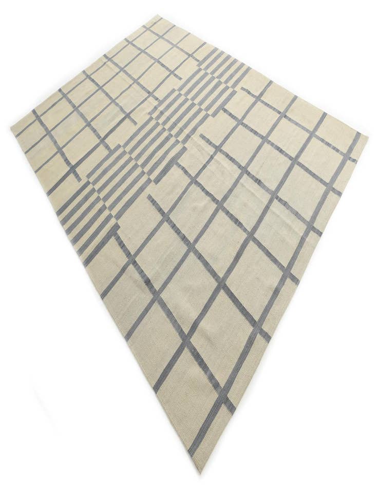 Detail image of  7' x 9' 5  Hand Woven Kilim Modern Wool Rug