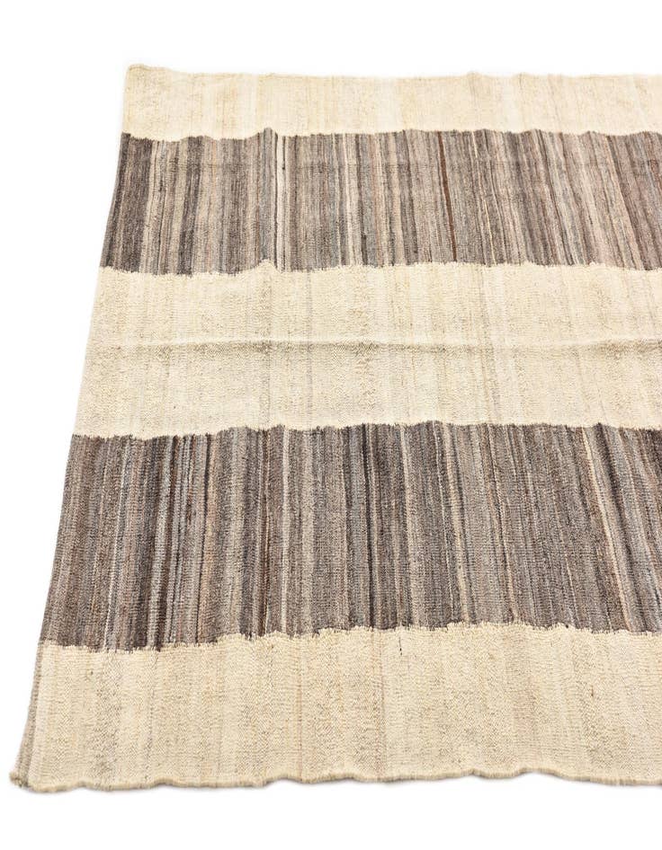 Detail image of  4' 10 x 6' 1  Hand Woven Kilim Modern Wool Rug