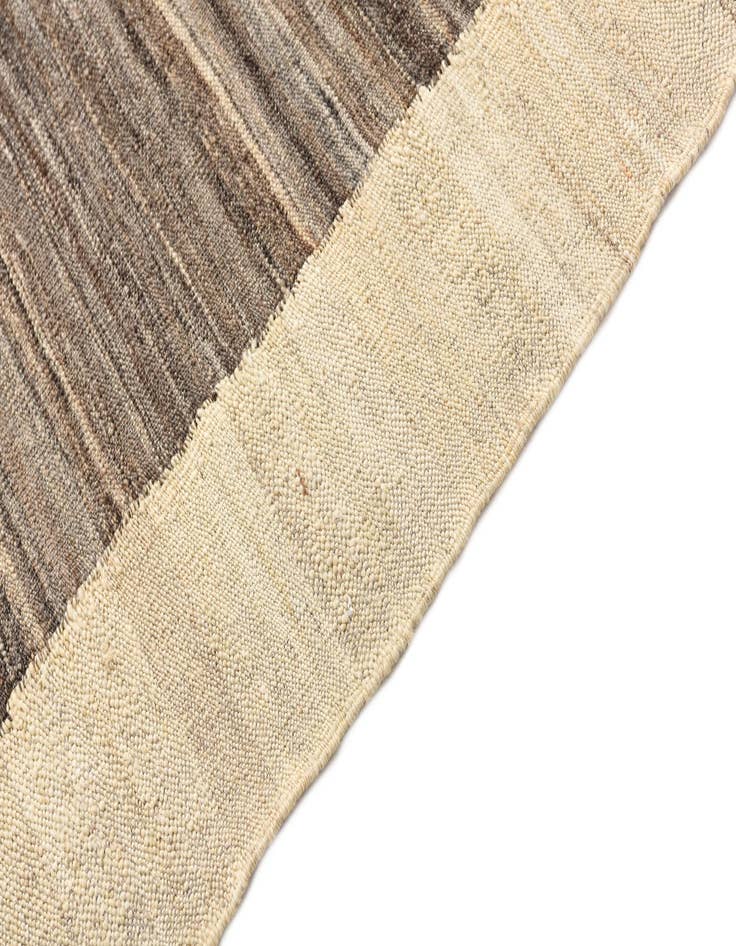 Detail image of  4' 10 x 6' 1  Hand Woven Kilim Modern Wool Rug