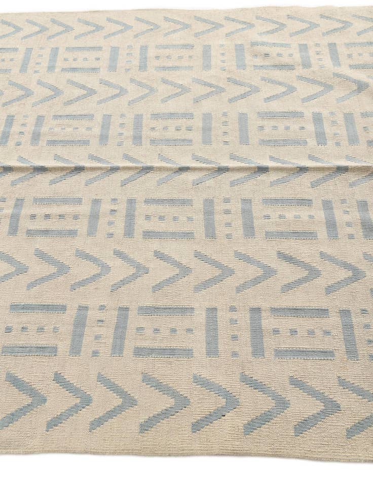Detail image of  5' 3 x 6' 5  Hand Woven Kilim Modern Wool Rug