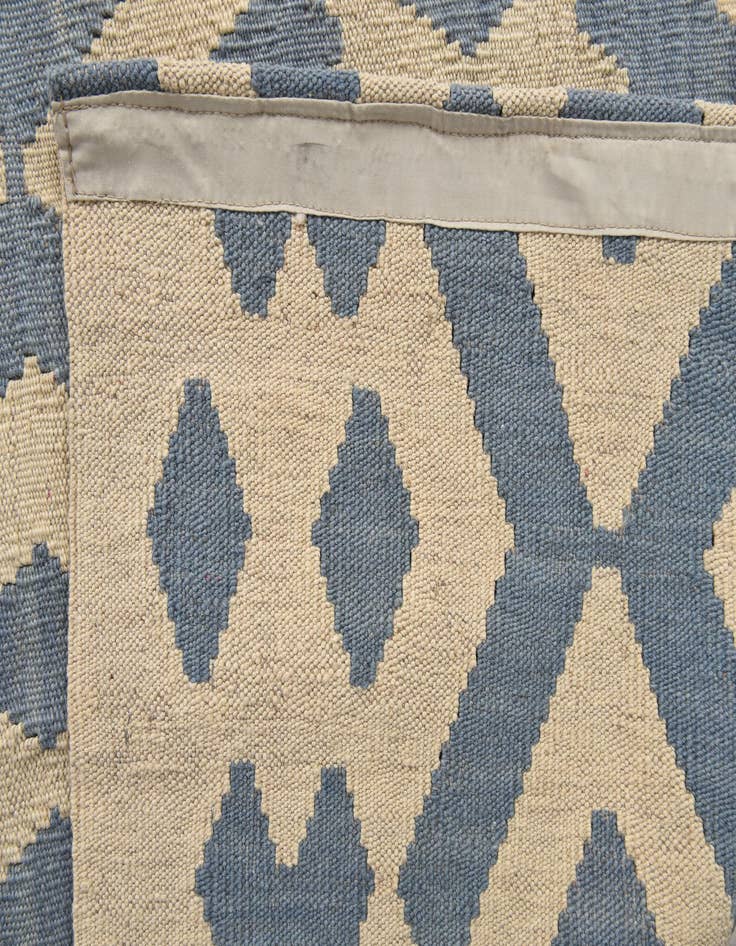 Detail image of  6' 2 x 7' 9  Hand Woven Kilim Modern Wool Rug