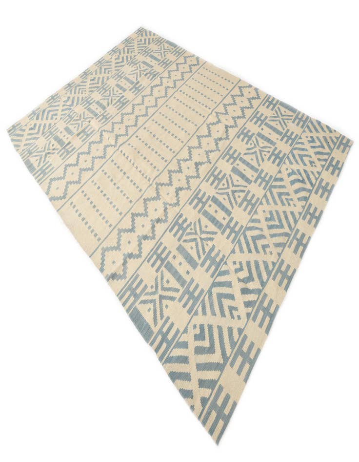 Detail image of  6' 8 x 9' 8  Hand Woven Kilim Modern Wool Rug