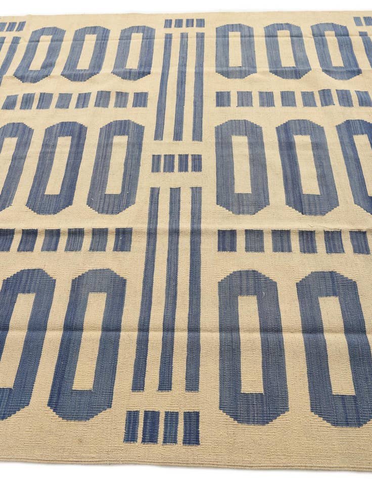 Detail image of  6' 7 x 9' 9  Hand Woven Kilim Modern Wool Rug