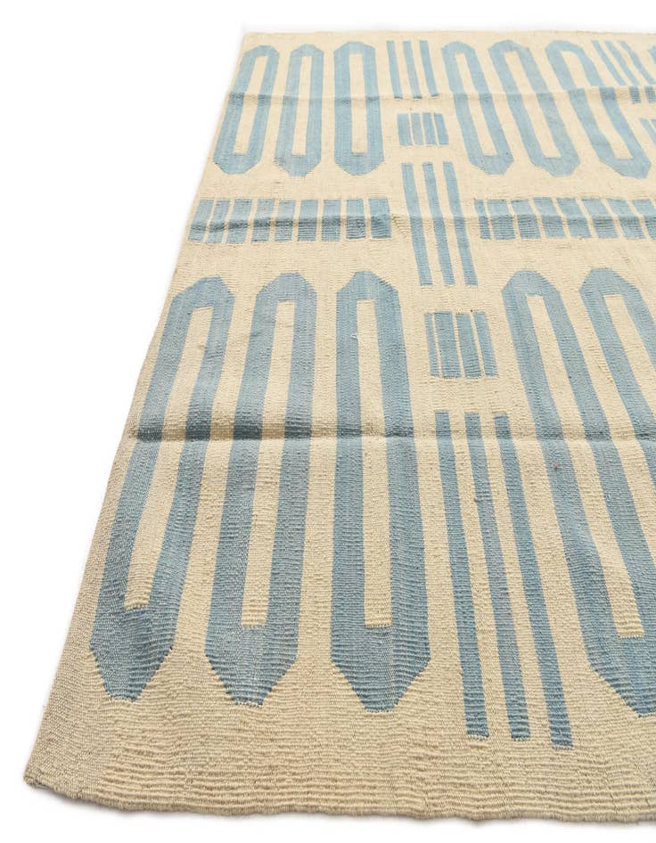 Detail image of  5' 2 x 6' 5  Hand Woven Kilim Modern Wool Rug