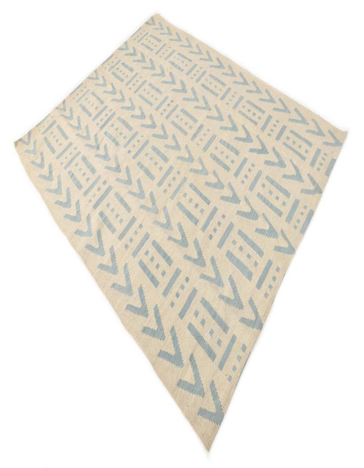 Detail image of  5' 3 x 6' 8  Hand Woven Kilim Modern Wool Rug