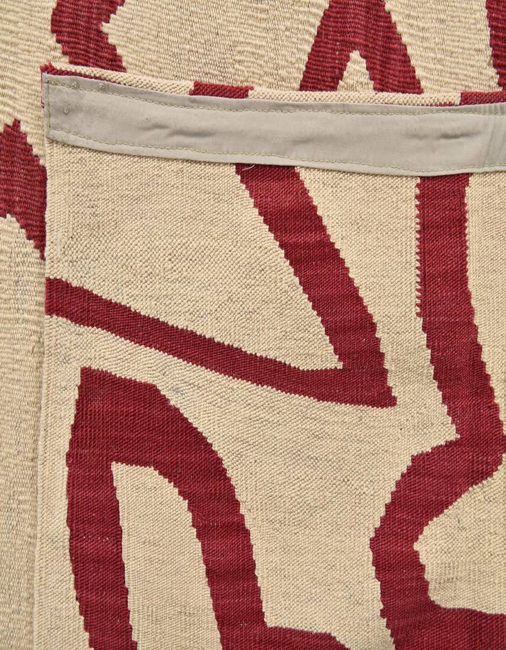 Detail image of  5' 10 x 7' 8  Hand Woven Kilim Modern Wool Rug