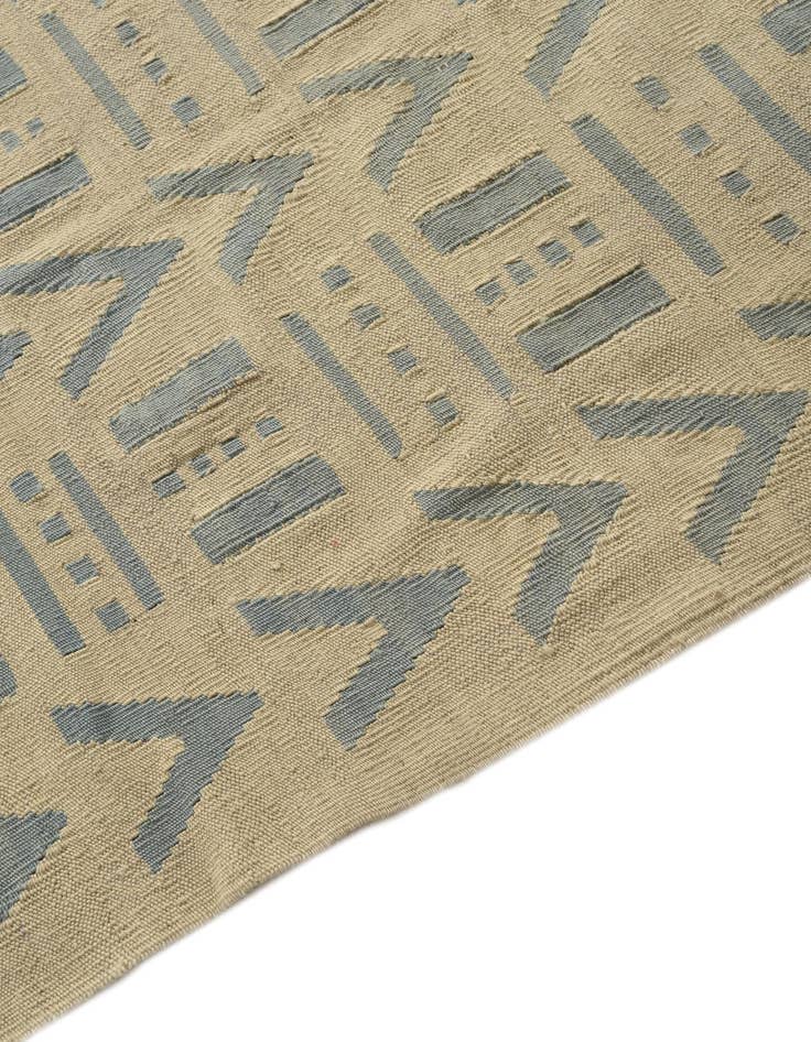 Detail image of  7' x 9' 4  Hand Woven Kilim Modern Wool Rug