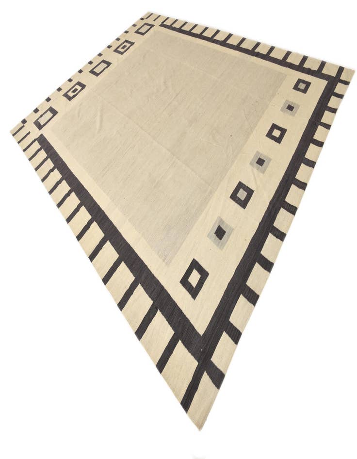 Detail image of  10' 5 x 13' 10  Hand Woven Kilim Modern Wool Rug