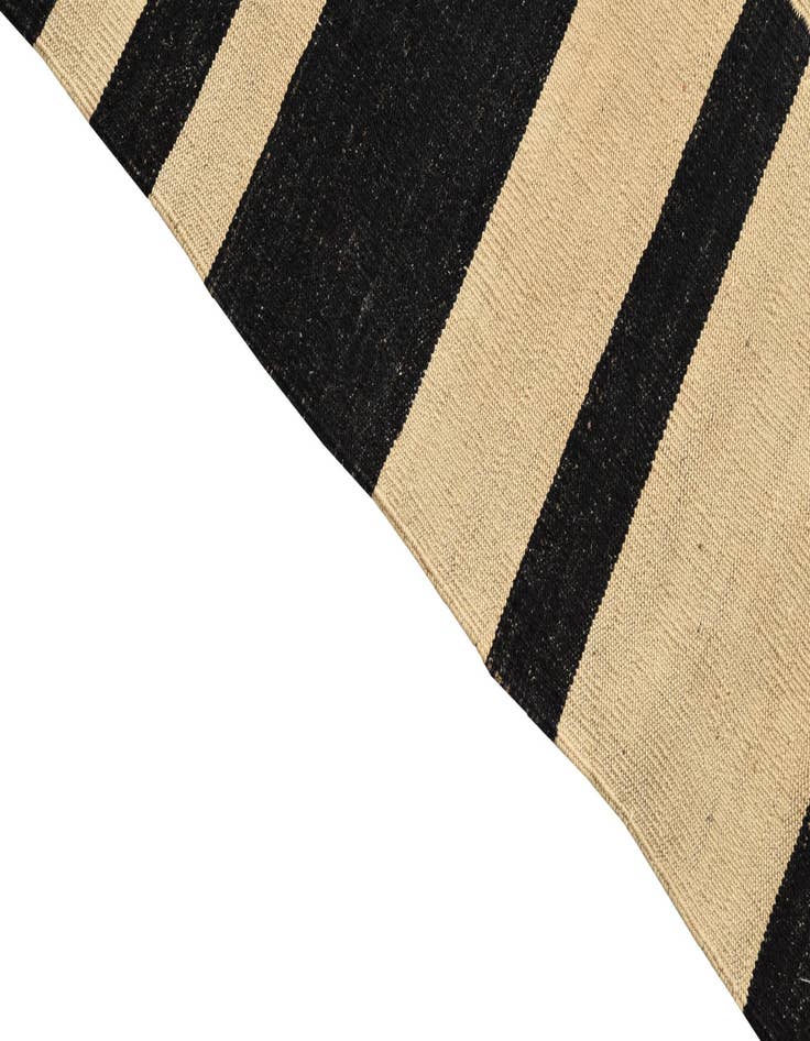 Detail image of  4' x 5' 10  Hand Woven Kilim Modern Wool Rug