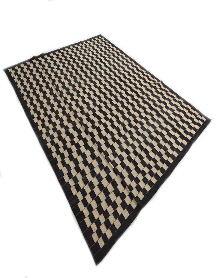 Detail image of  7' 10 x 9' 8  Hand Woven Kilim Modern Wool Rug