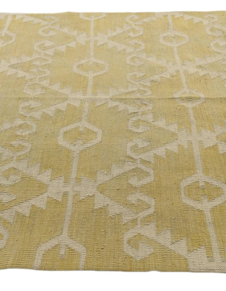 Detail image of  5' 2 x 8' 3  Hand Woven Kilim Modern Wool Rug