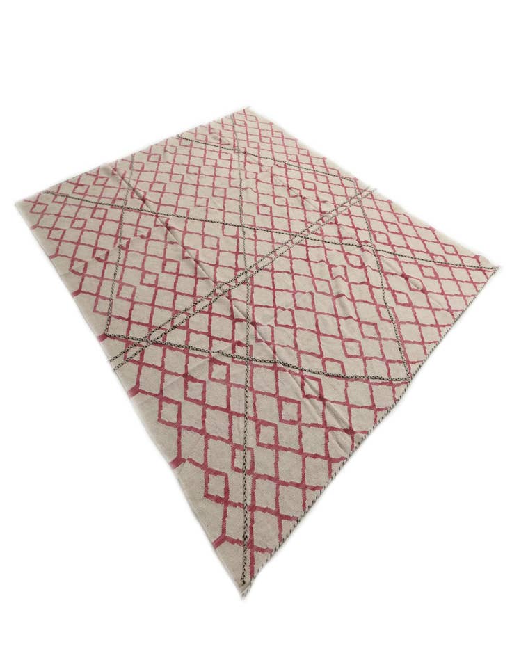 Detail image of  8' 6 x 9' 7  Hand Woven Kilim Modern Wool Rug