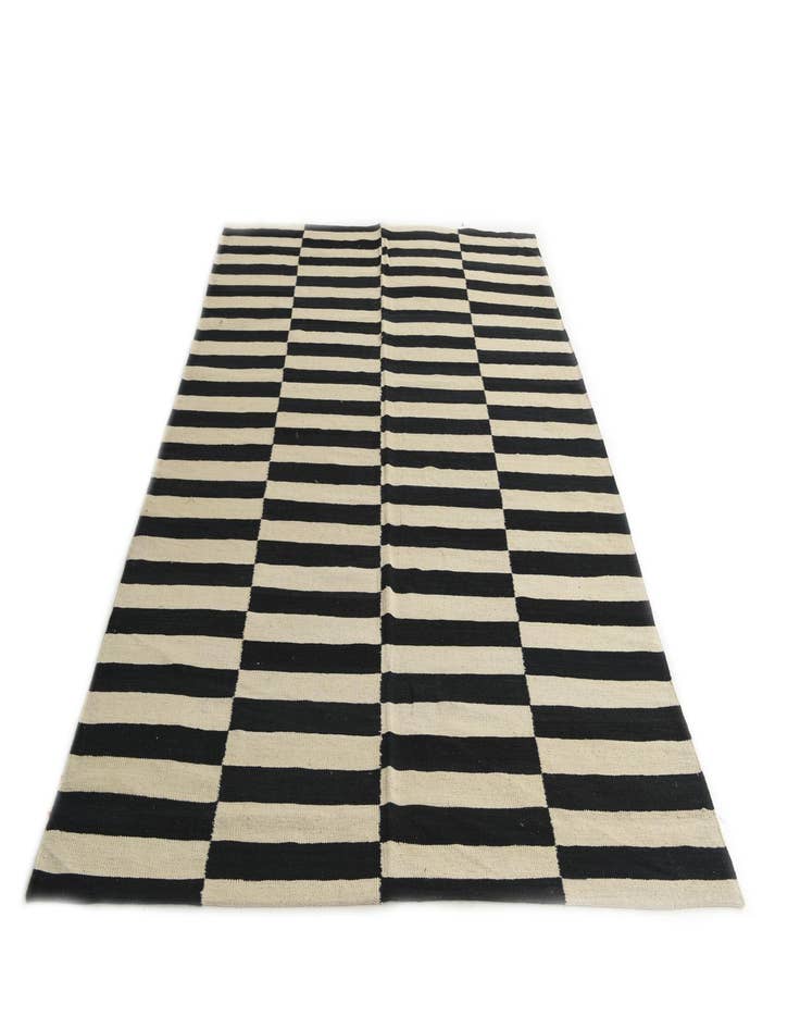 Detail image of  5' 7 x 7' 10  Hand Woven Kilim Modern Wool Rug