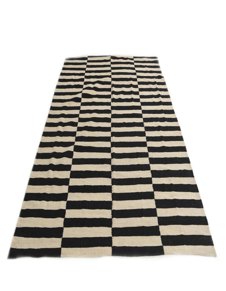 Detail image of  5' 7 x 7' 9  Hand Woven Kilim Modern Wool Rug