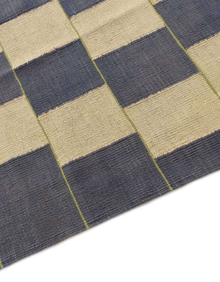 Detail image of  5' 10 x 7' 6  Hand Woven Kilim Modern Wool Rug