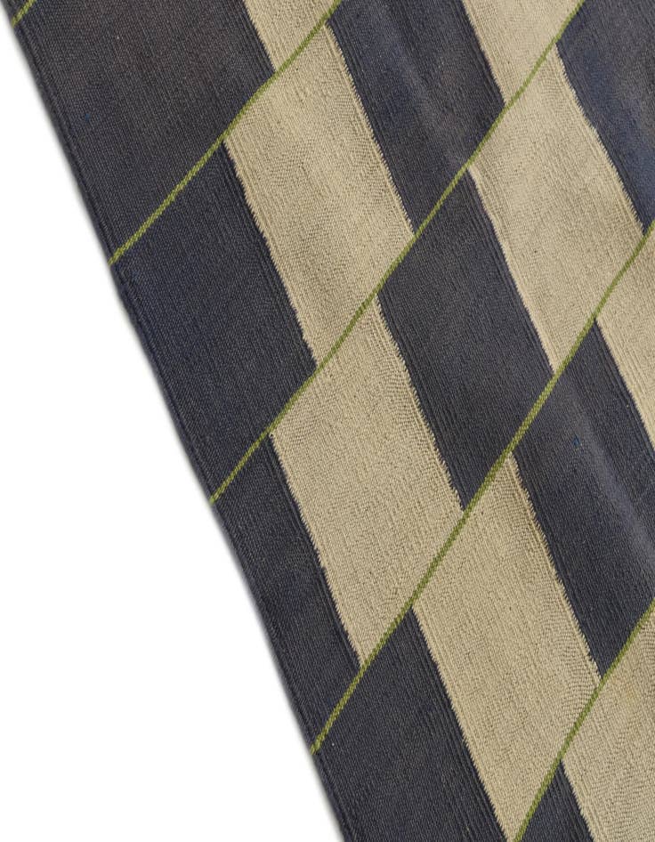 Detail image of  6' x 7' 6  Hand Woven Kilim Modern Wool Rug