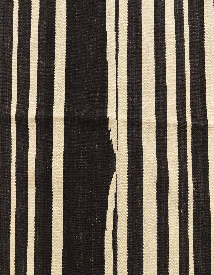 Detail image of  5' x 6' 5  Hand Woven Kilim Modern Wool Rug