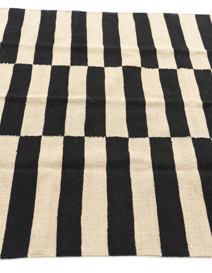 Detail image of  4' 2 x 6'  Hand Woven Kilim Modern Wool Rug