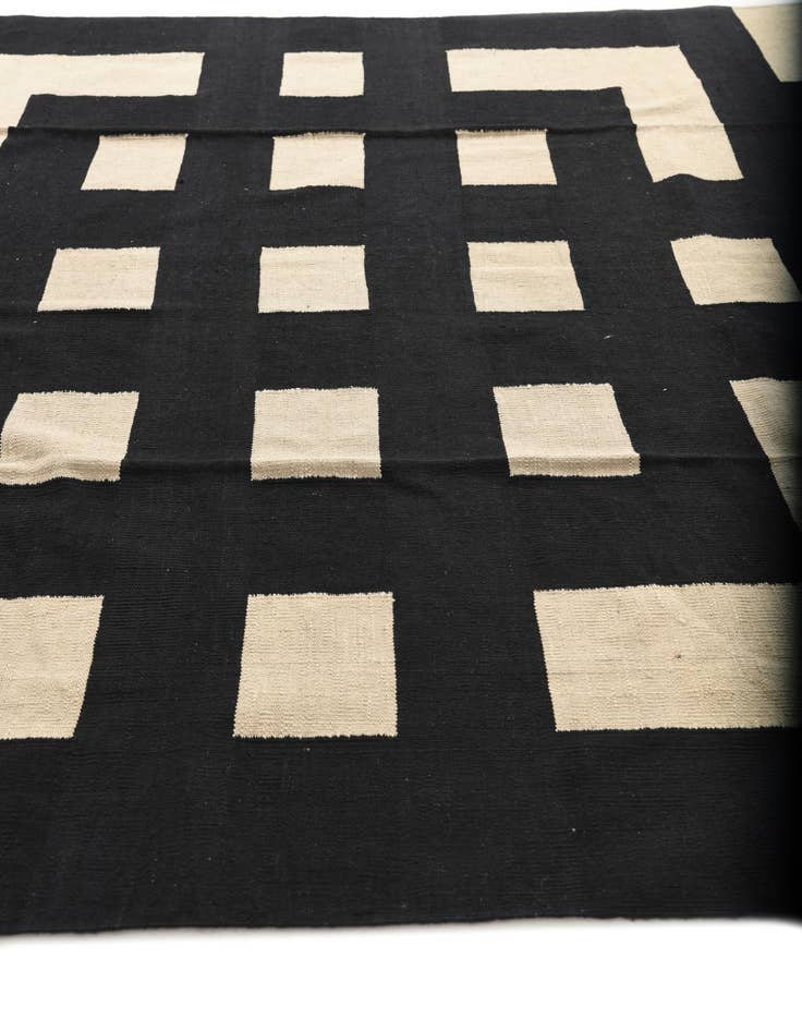 Detail image of  8' 4 x 9' 7  Hand Woven Kilim Modern Wool Rug