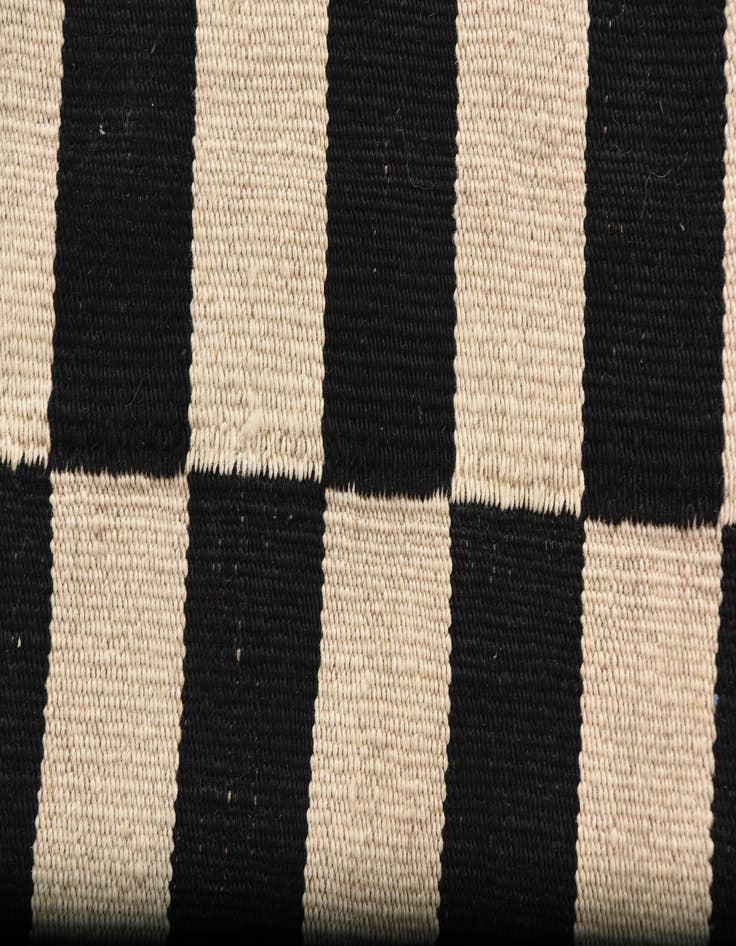 Detail image of  5' 8 x 7' 7  Hand Woven Kilim Modern Wool Rug