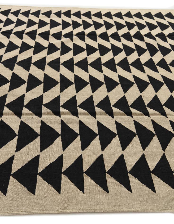 Detail image of  8' 2 x 9' 9  Hand Woven Kilim Modern Wool Rug