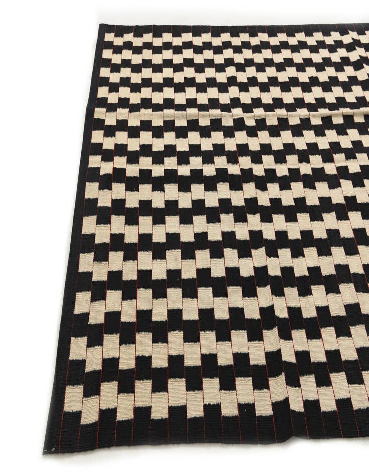 Detail image of  5' 8 x 7' 8  Hand Woven Kilim Modern Wool Rug