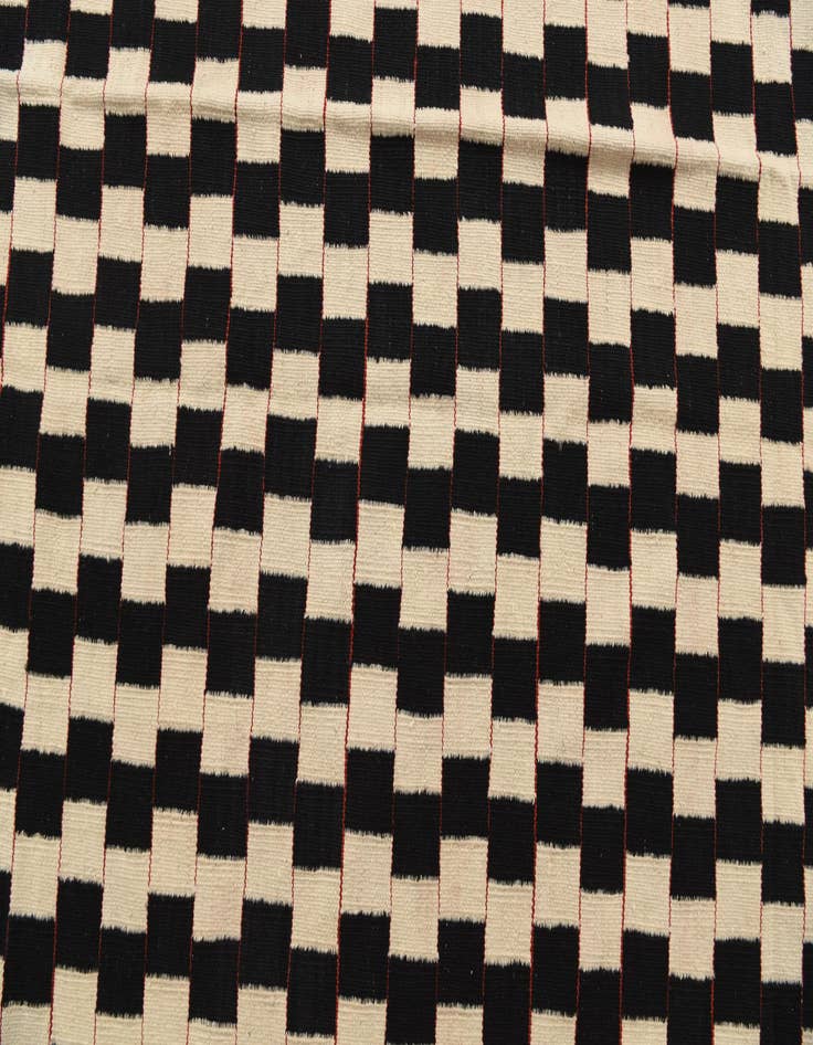 Detail image of  5' 8 x 7' 8  Hand Woven Kilim Modern Wool Rug