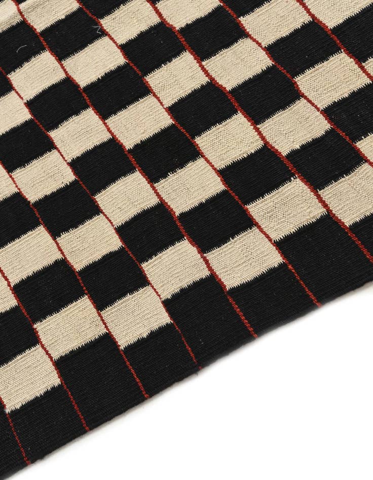 Detail image of  5' 9 x 7' 8  Hand Woven Kilim Modern Wool Rug