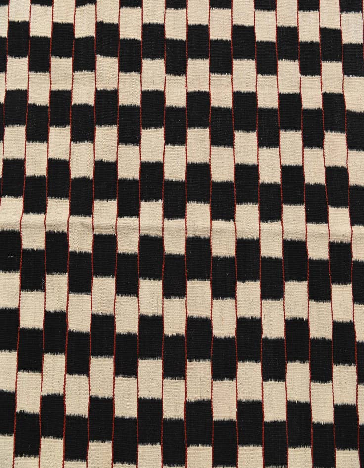 Detail image of  5' 9 x 7' 8  Hand Woven Kilim Modern Wool Rug
