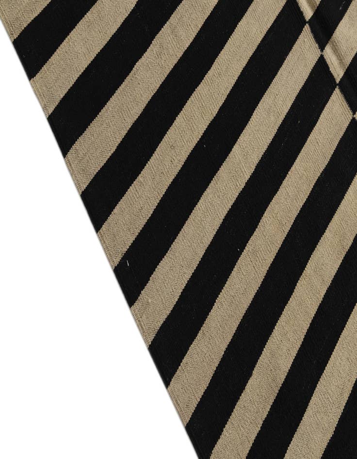 Detail image of  8' 7 x 11' 1  Hand Woven Kilim Modern Wool Rug