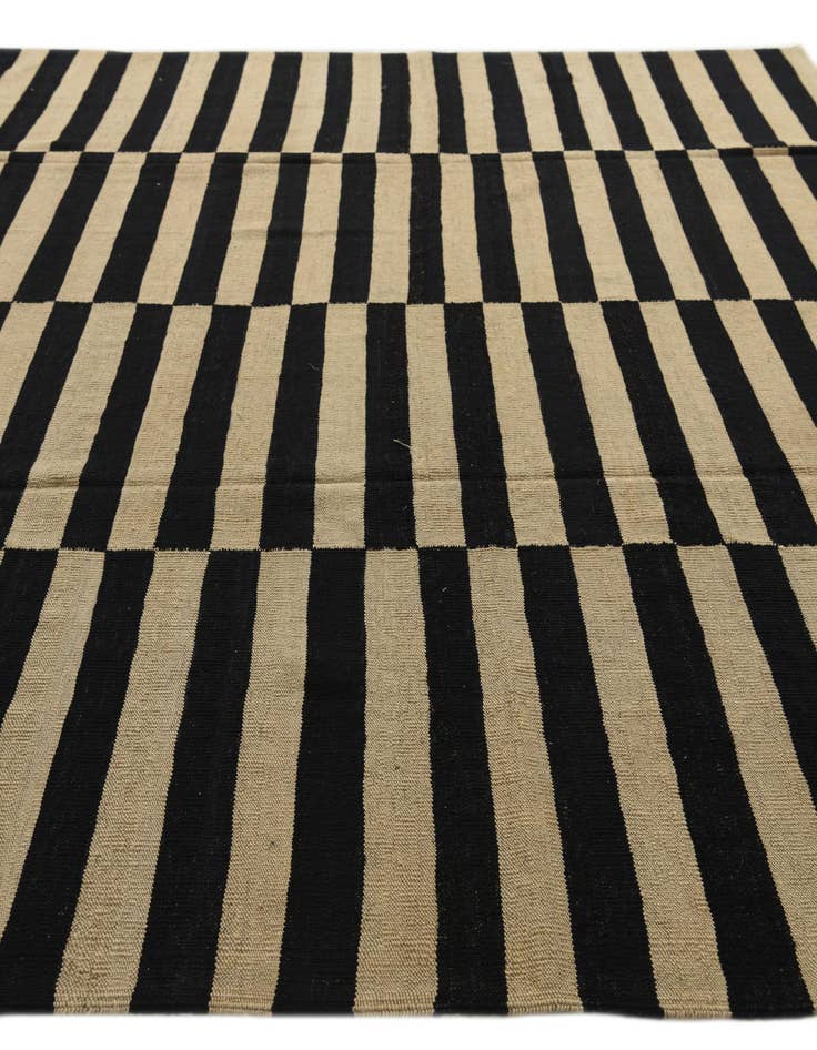 Detail image of  8' 8 x 9' 9  Hand Woven Kilim Modern Wool Rug