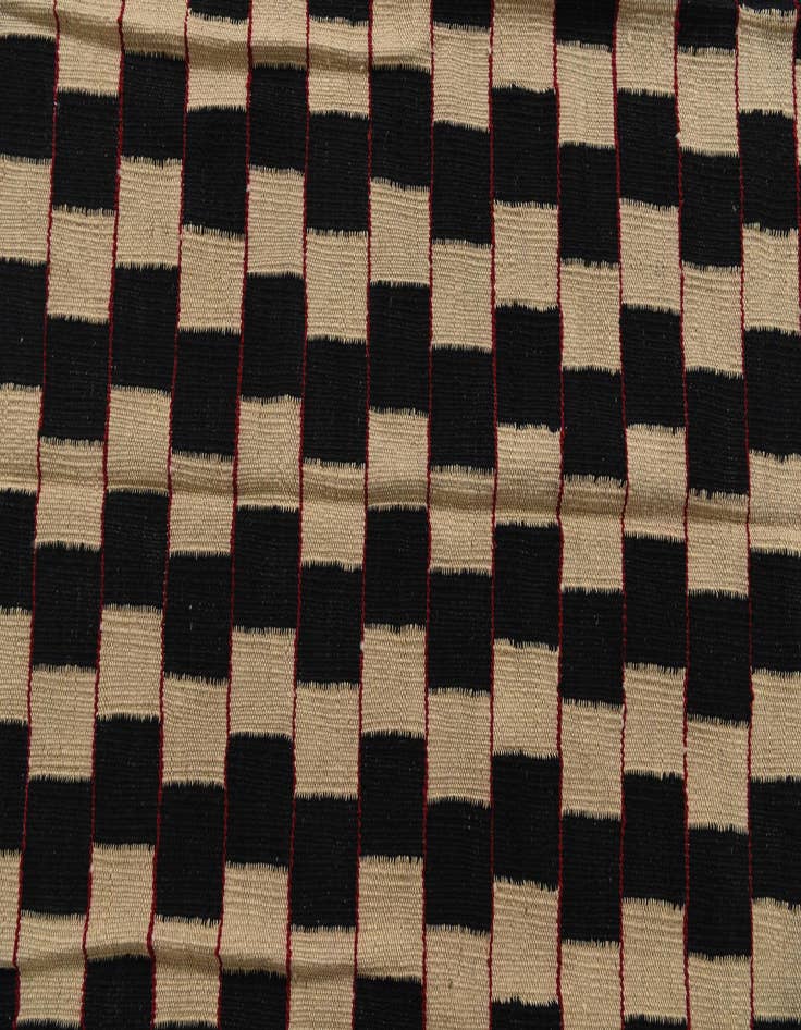 Detail image of  4' 2 x 5' 9  Hand Woven Kilim Modern Wool Rug