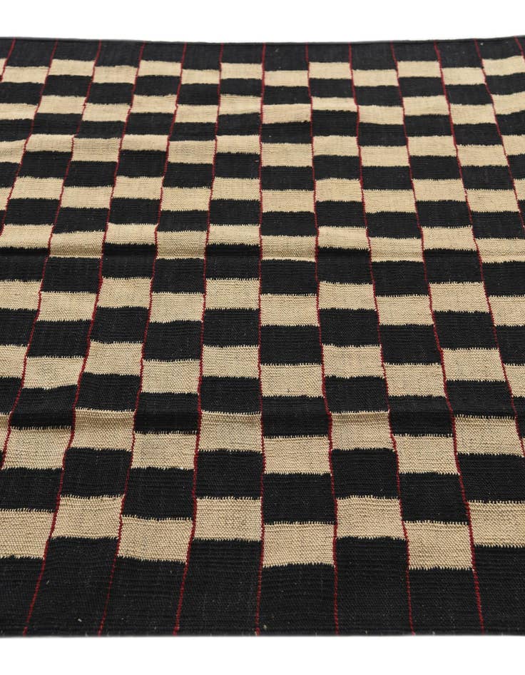 Detail image of  4' 5 x 5' 8  Hand Woven Kilim Modern Wool Rug