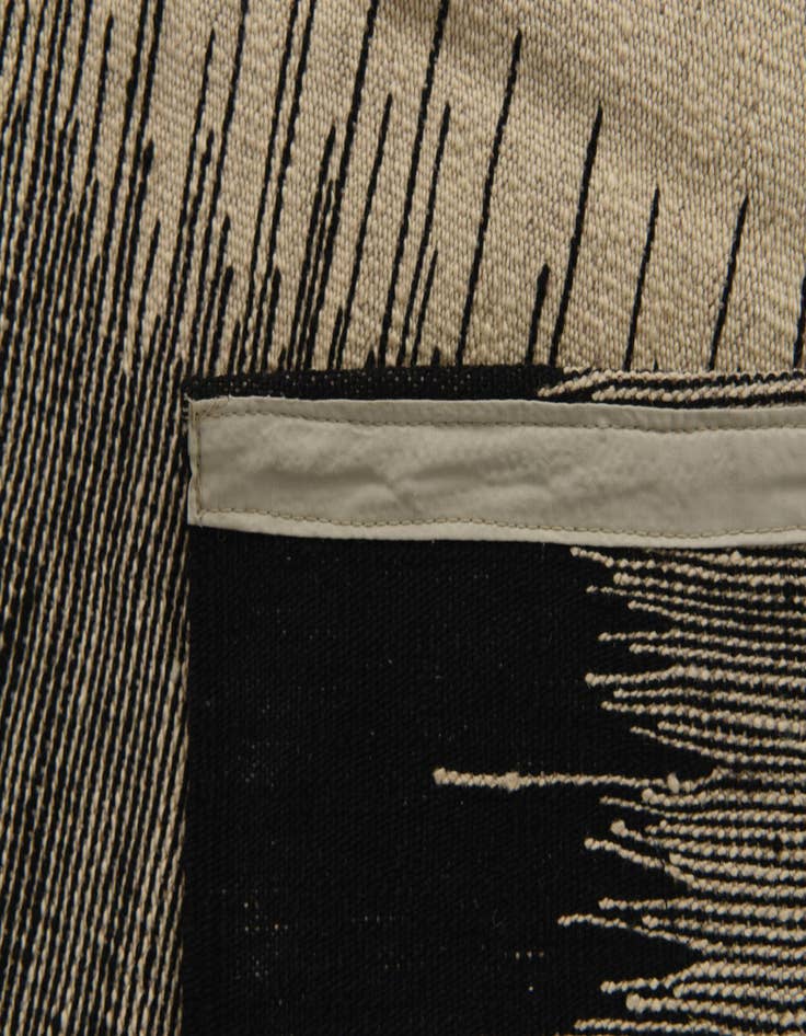 Detail image of  8' 5 x 9' 5  Hand Woven Kilim Modern Wool Rug