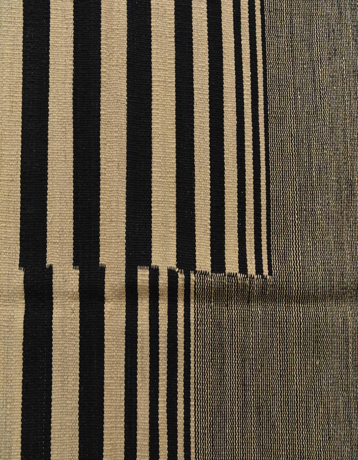 Detail image of  8' 2 x 9' 8  Hand Woven Kilim Modern Wool Rug