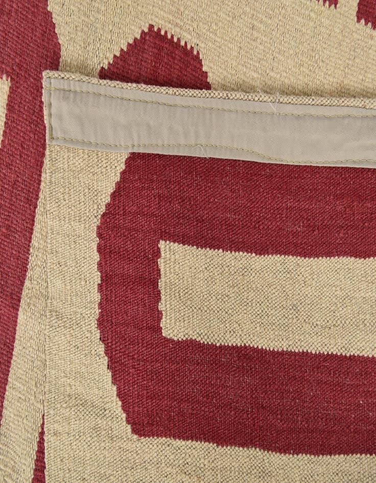 Detail image of  5' 10 x 8'  Hand Woven Kilim Modern Wool Rug
