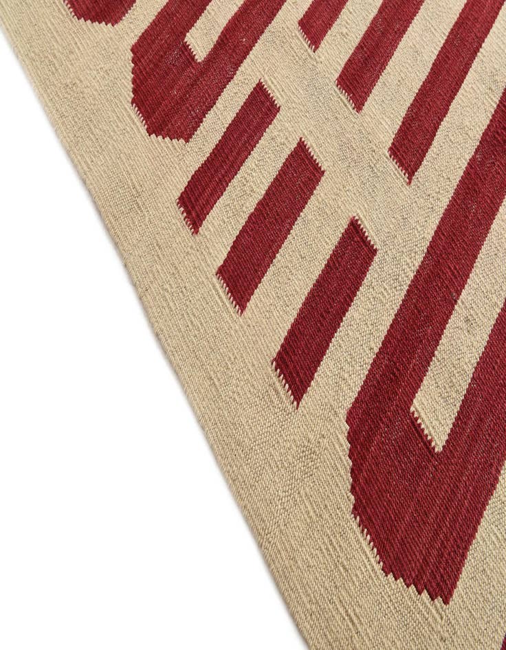 Detail image of  6' 5 x 9' 6  Hand Woven Kilim Modern Wool Rug