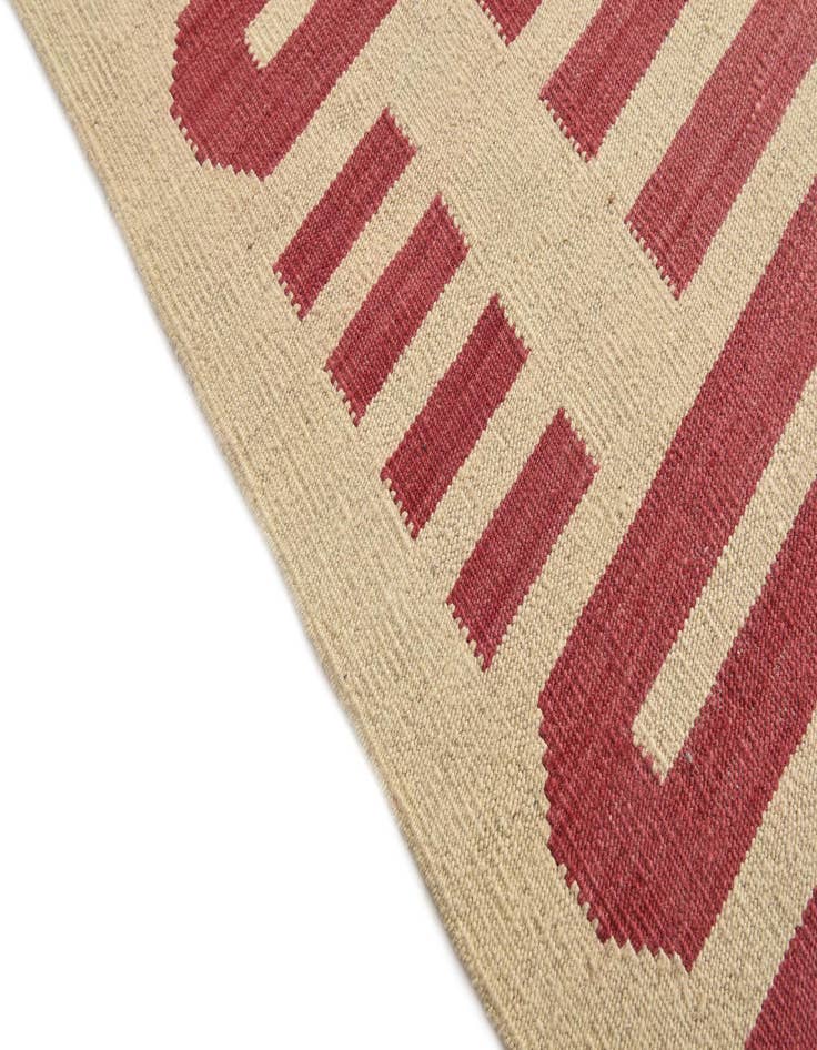Detail image of  5' 8 x 7' 8  Hand Woven Kilim Modern Wool Rug