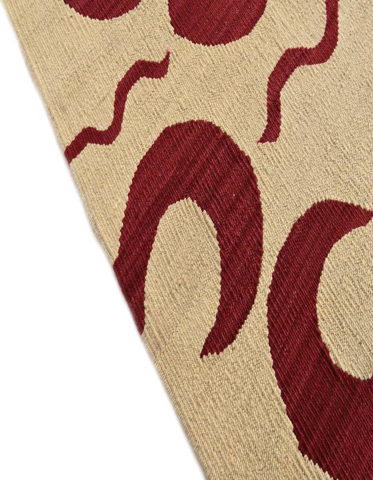 Detail image of  5' 4 x 6' 3  Hand Woven Kilim Modern Wool Rug