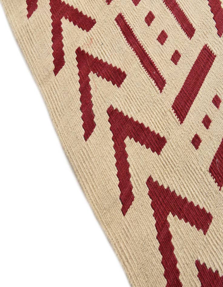 Detail image of  5' 2 x 6' 5  Hand Woven Kilim Modern Wool Rug