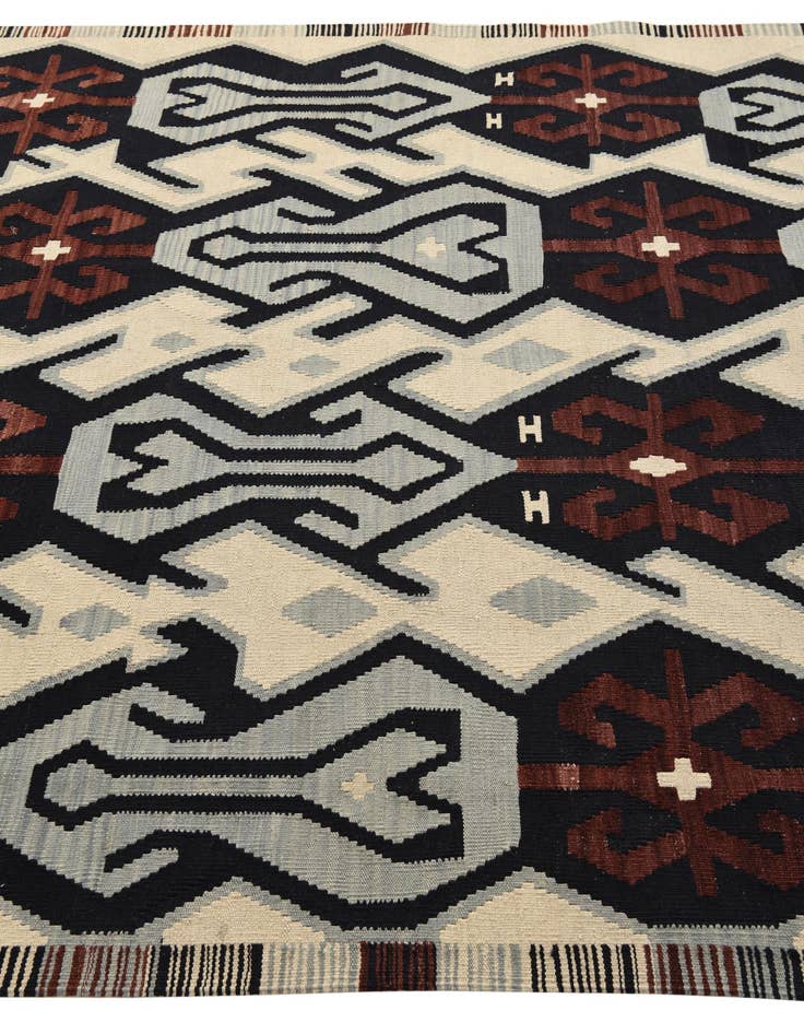 Detail image of  6' x 8'  Hand Woven Kilim Modern Wool Rug