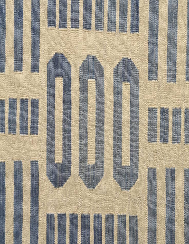 Detail image of  5' 4 x 6' 5  Hand Woven Kilim Modern Wool Rug