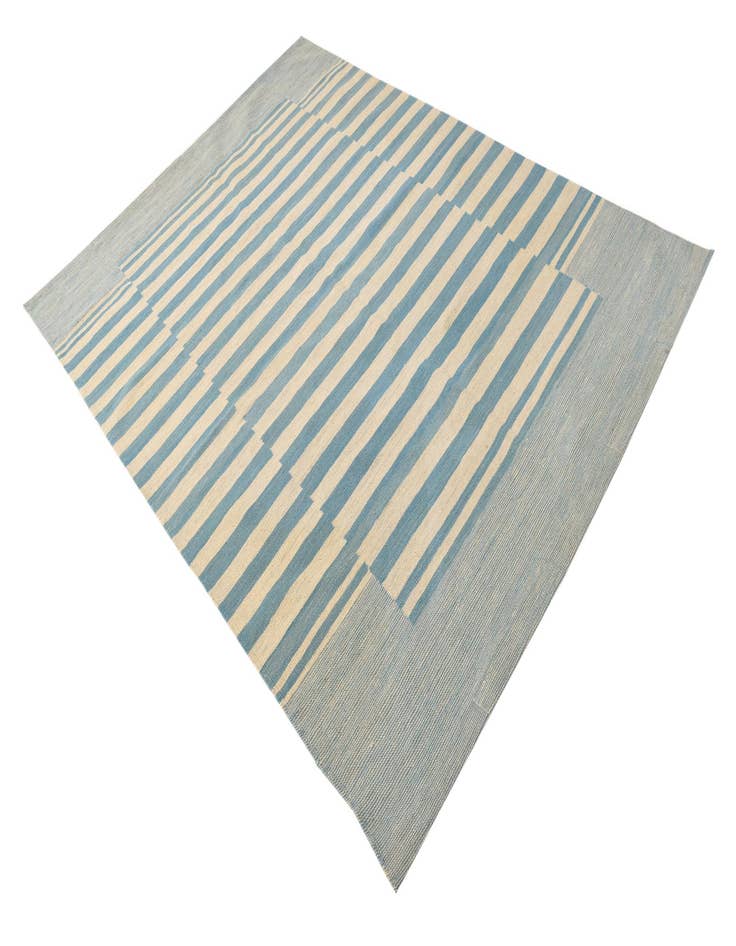 Detail image of  5' 8 x 7' 8  Hand Woven Kilim Modern Wool Rug