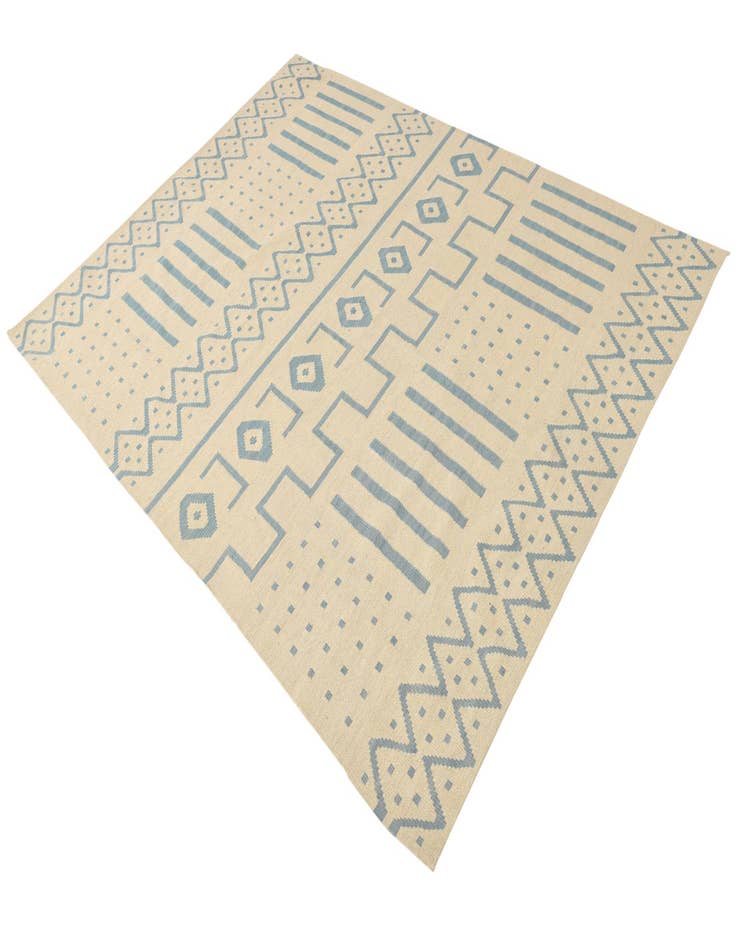 Detail image of  5' 11 x 7' 10  Hand Woven Kilim Modern Wool Rug