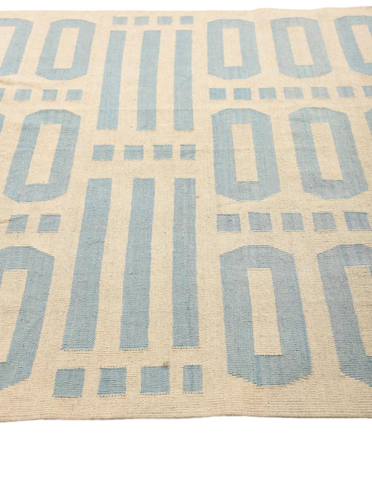 Detail image of  5' 11 x 7' 8  Hand Woven Kilim Modern Wool Rug